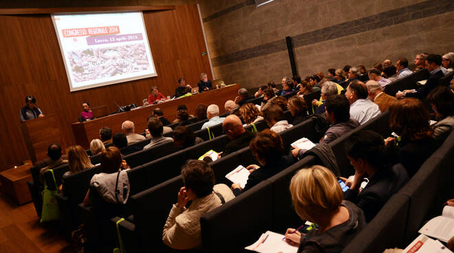 SF_Toscana_-_12.4.2014_-_congresso_regionale_-_sala.jpg