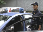 polizia-questura-133-nuova-livrea-auto-171214-3.jpg