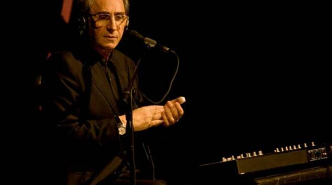 franco-battiato-lucca-2012.jpg