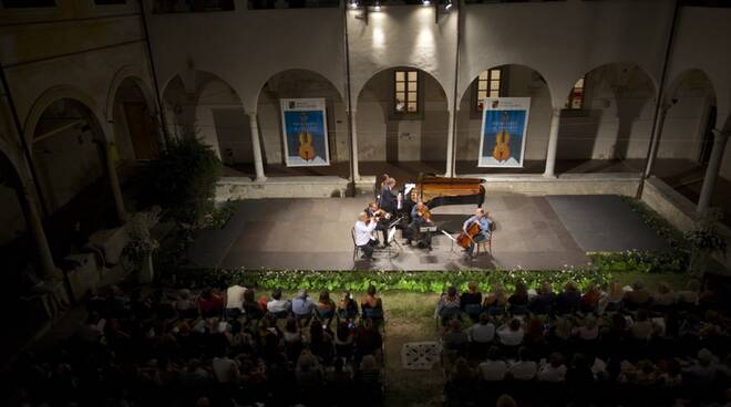 Foto_archivio_Pietrasanta_in_concerto_RB_9201.jpg