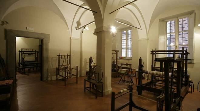 Laboratorio_tessitura_rustica_Palazzo_Mansi.jpg