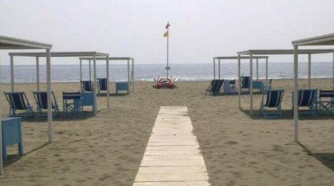 spiaggia.jpg