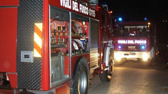 Vigili-del-Fuoco-notte.jpg