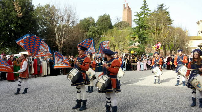 festa-aquiloni-san-miniato-cuoio-in-diretta_40.jpg