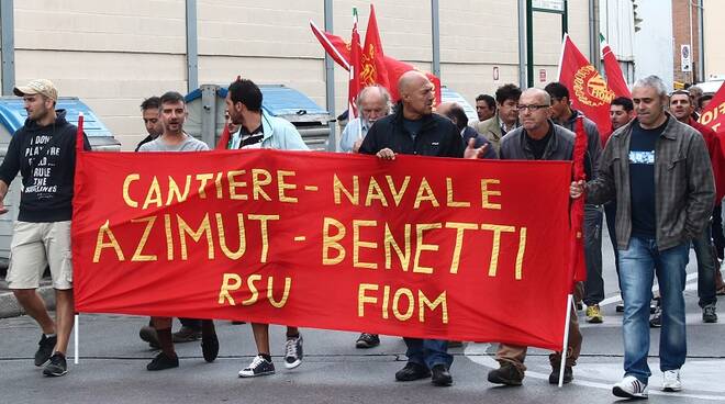 Azimut_Benetti_in_corteo_sciopero_10_10_14.jpg