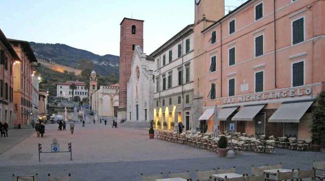 pietrasanta-1.jpg