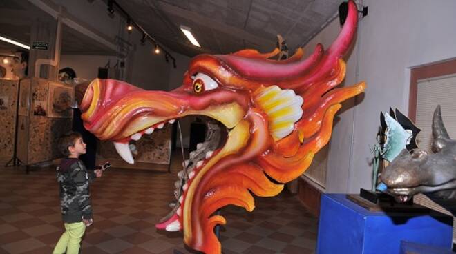 museo_del_carnevale_di_viareggio.JPG