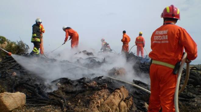 soccorso-incendio-volontari.jpg