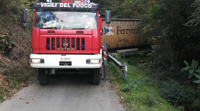 camionbloccato.jpg