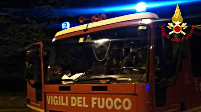 Vigili-del-fuoco-notte.jpg