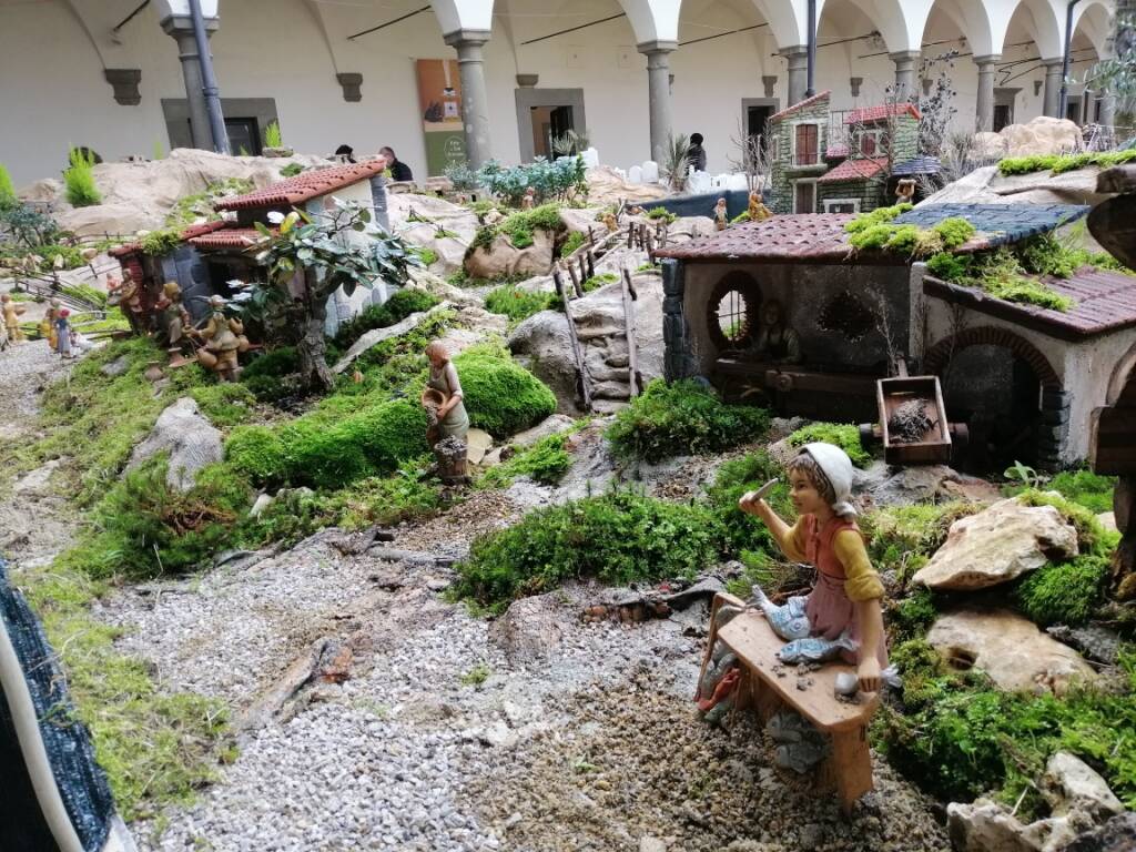 Le foto dell'inaugurazione del presepe artistico di San Romano