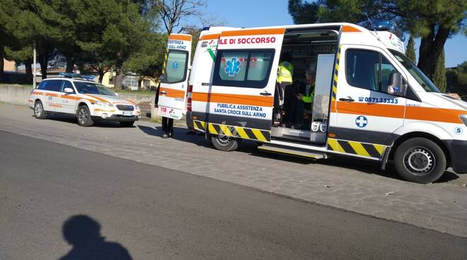 Incidente a Santa Croce sull'arno 118 ambulanza e automedica