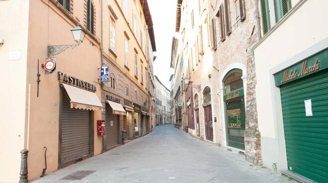 Lockdown a Lucca ancora immagini di una città deserta