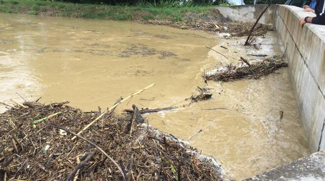 Bomba d'acqua, allagamenti a Porcari