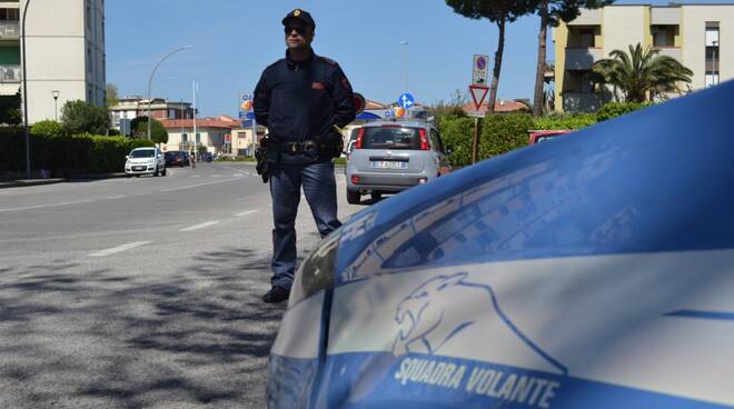 polizia viareggio