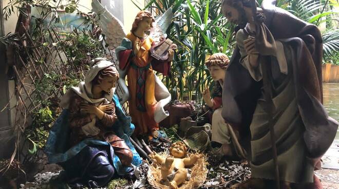 Il presepe della tradizione lucchese a Palazzo Sani