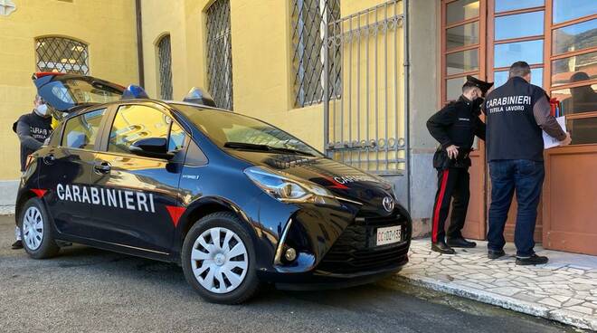 caporalato massa carabinieri arresto