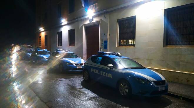 polizia pisa questura