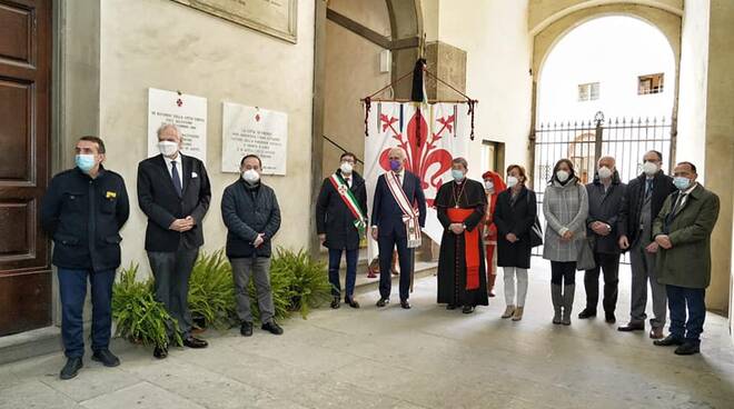 Targa per le vittime del Covid a Firenze