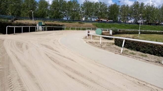 buca palio Fucecchio lavori in corso livellamento pista