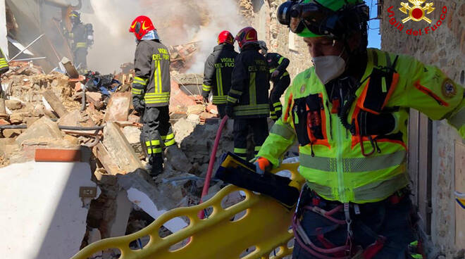 Esplosione casa crollata nel Chianti