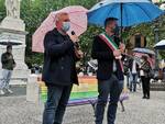panchina arcobaleno, inaugurazione a Lucca