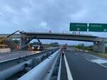 Varato il nuovo cavalcavia sopra l'A12: unisce via Olmi a via Unità d'Italia