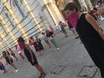 flash mob di non una di meno davanti all'undici undici