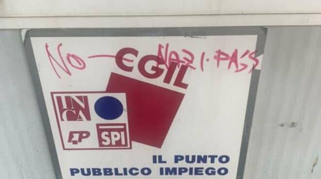 No nazi pass Cgil Careggi 