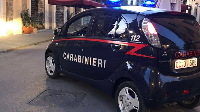 carabinieri centro storico lucca