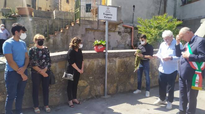 targa per Eugenio Viviani a Santa Maria del Giudice