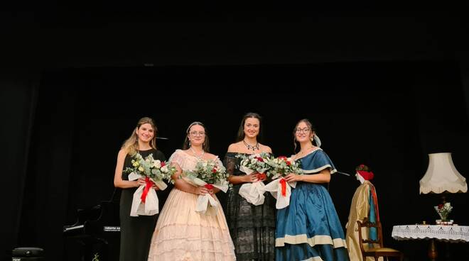 Teatro Accademico Bagni di Lucca omaggio a Dante