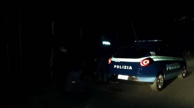 Polizia Massa notturna foto di Letizia Tassinari