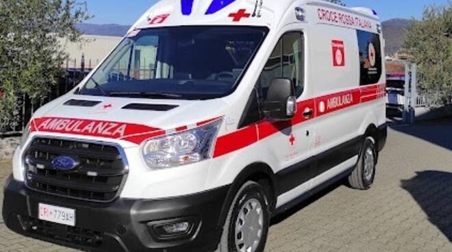 Inaugurazione nuova ambulanza Cri Bagni di Lucca 