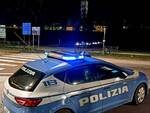 polizia lucca notte