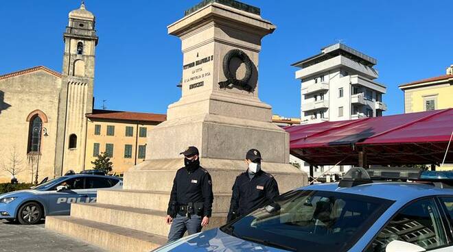 polizia questura Pisa foto nuove