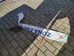 Vandali in azione al centro tamponi di Empoli: squarciati i teli dei gazebo