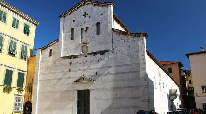 chiesa di sant'alessandro Lucca