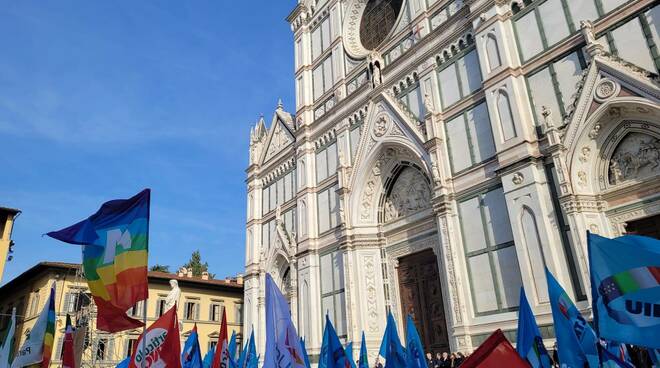 lucca alla manifestazione per la pace a firenze