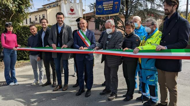 nuovo marciapiede e passerella a lappato