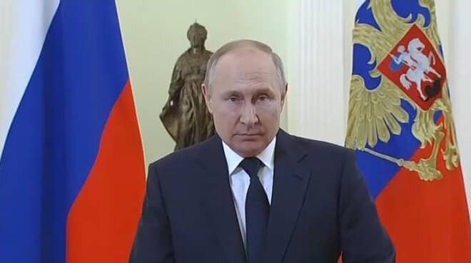 Vladimir Putin fermo immagine video