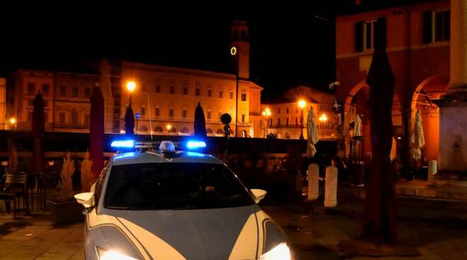 Polizia Pisa