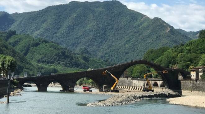 Enel invaso Borgo a Mozzano