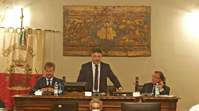 Consiglio comunale di Lucca elezione Enrico Torrini