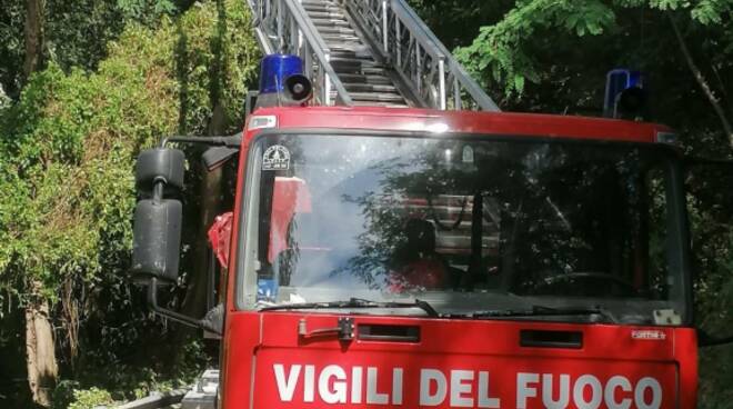 danni maltempo  vigili del fuoco