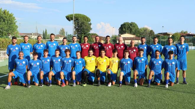 Pietrasanta Calcio Promozione allenatore Massimiliano Bucci