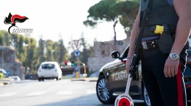 carabinieri pisa controlli alt posto di blocco 