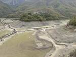 Siccità resti di Fabbriche di Careggine lago di vagli 