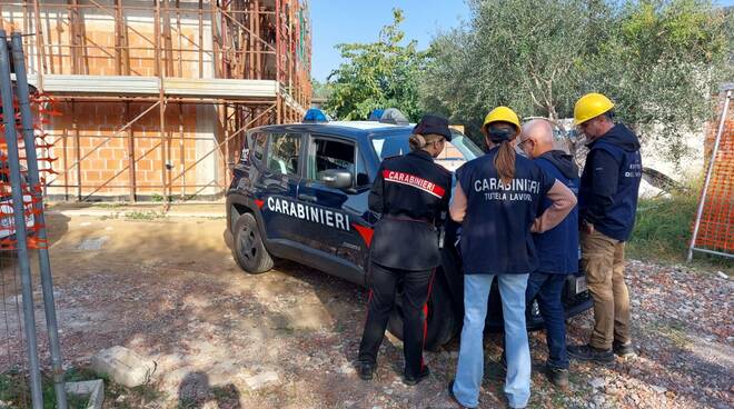 carabinieri cantieri controlli 