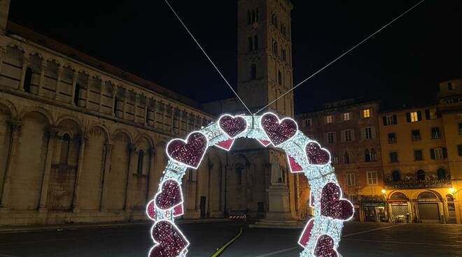 arco San Valentino piazza San Michele